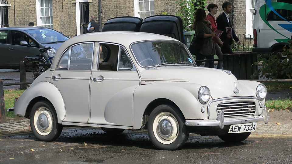MORRIS 1/2 TON VAN car — UK survivor photo