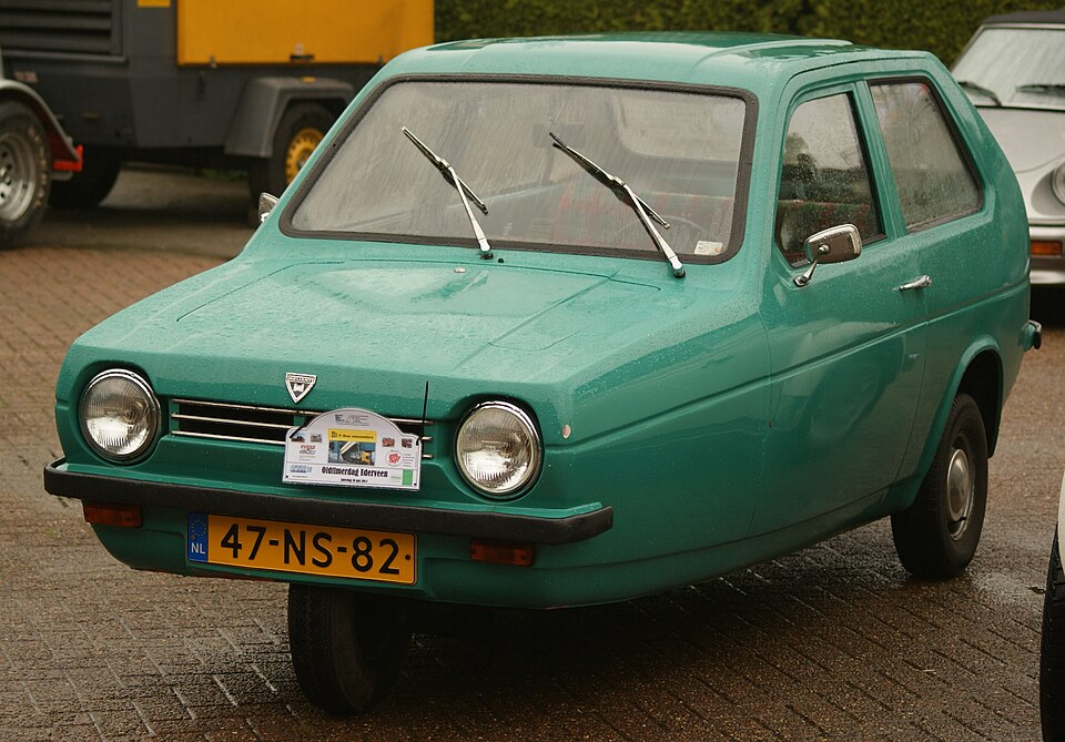 RELIANT 21 E car — UK survivor photo