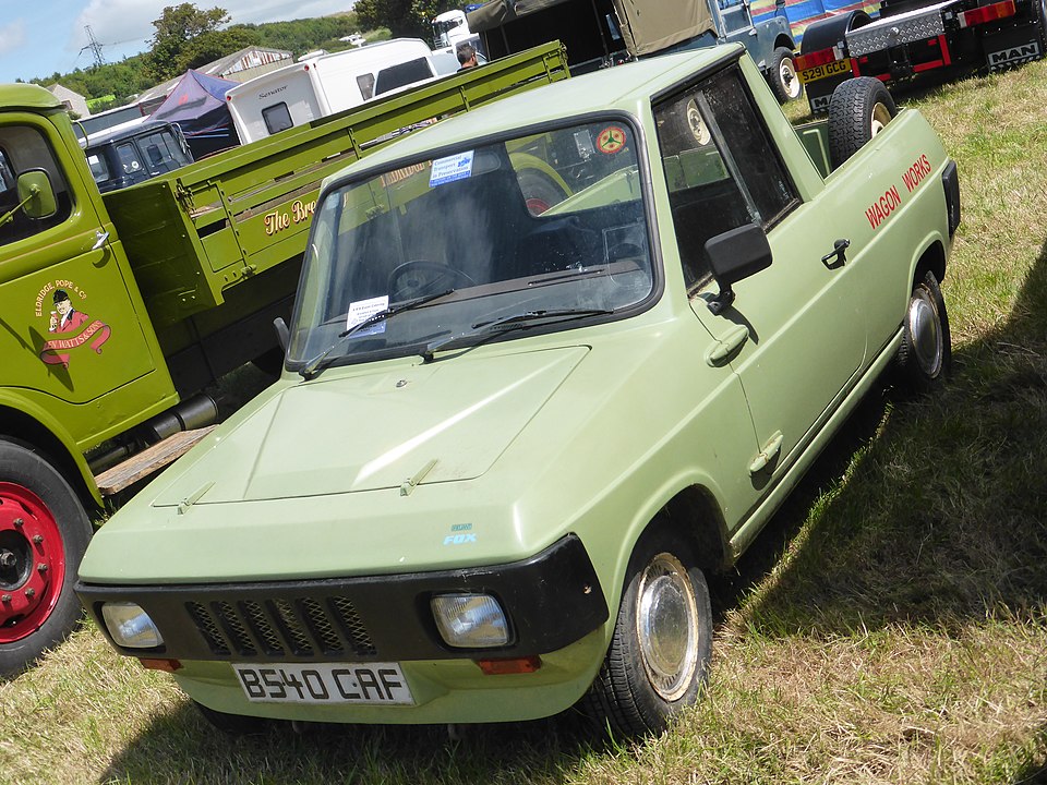 RELIANT FOX car — UK survivor photo