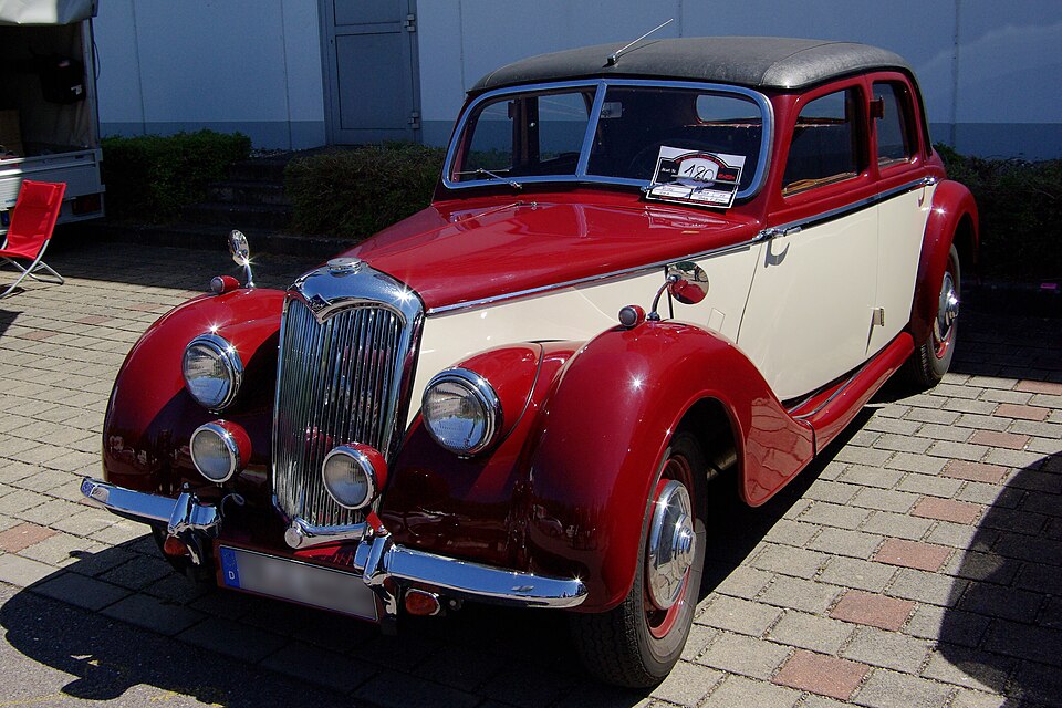 RILEY 2.6 car — UK survivor photo