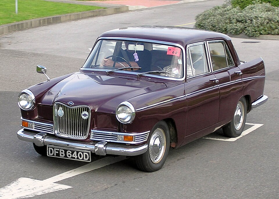 RILEY 4/68 car — UK survivor photo