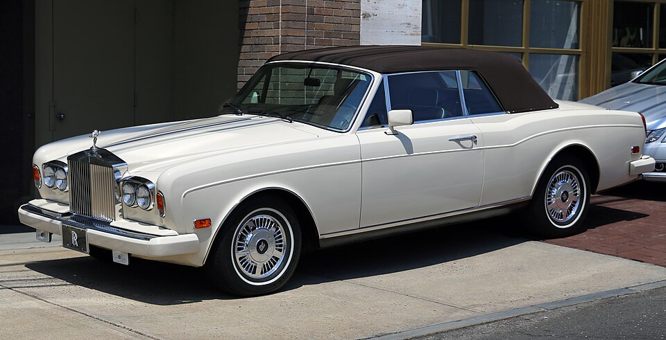 ROLLS ROYCE CORNICHE car — UK survivor photo