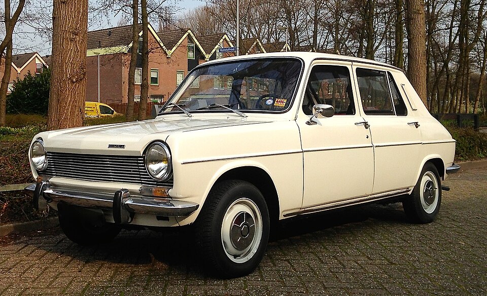 SIMCA 1200 car — UK survivor photo