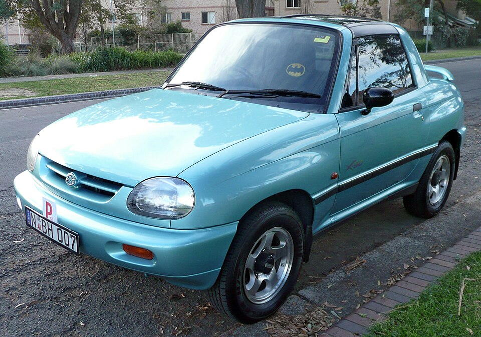 SUZUKI X-90 car — UK survivor photo
