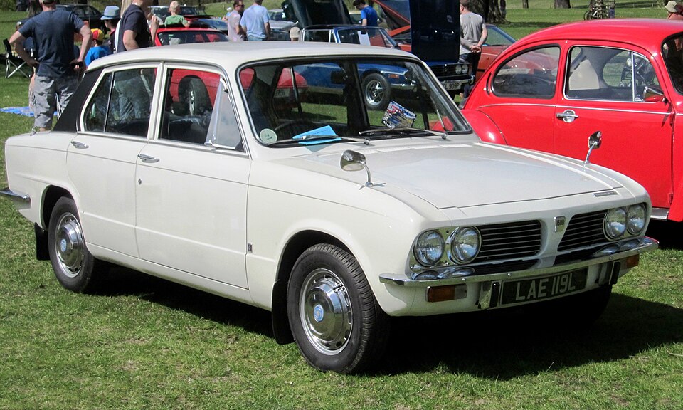 TRIUMPH 1500 car — UK survivor photo