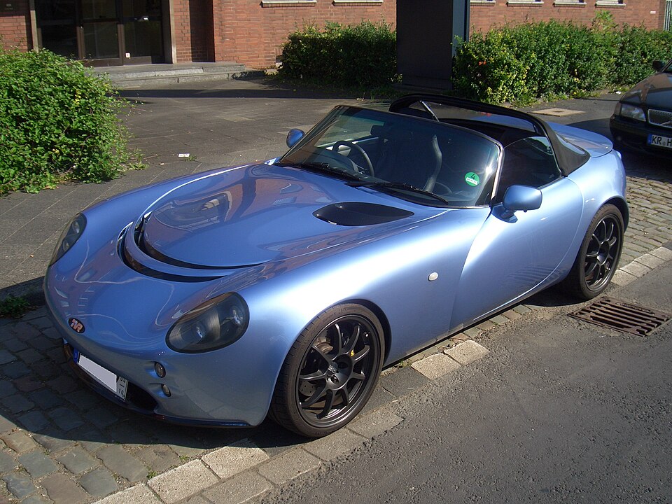 TVR TAMORA car — UK survivor photo